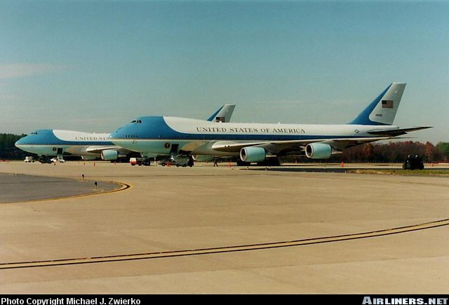 V I P Boeing 7472g4b